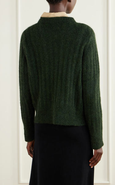 Sweater cash