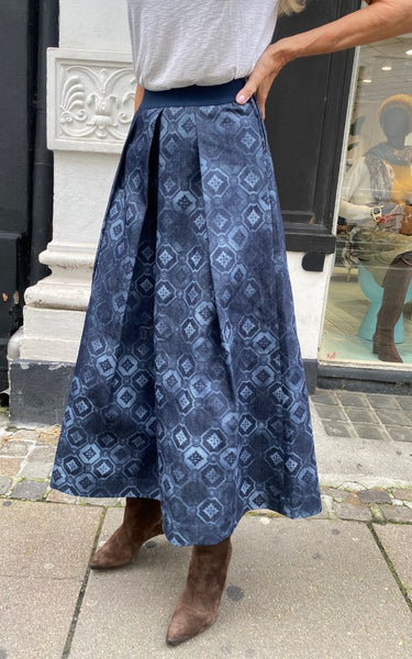 Sakami skirt